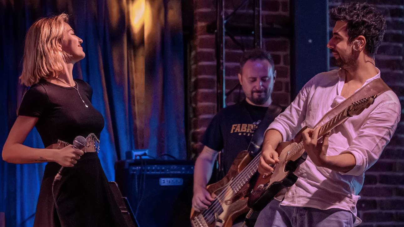 Fabrika Müzik Orkestra sahne