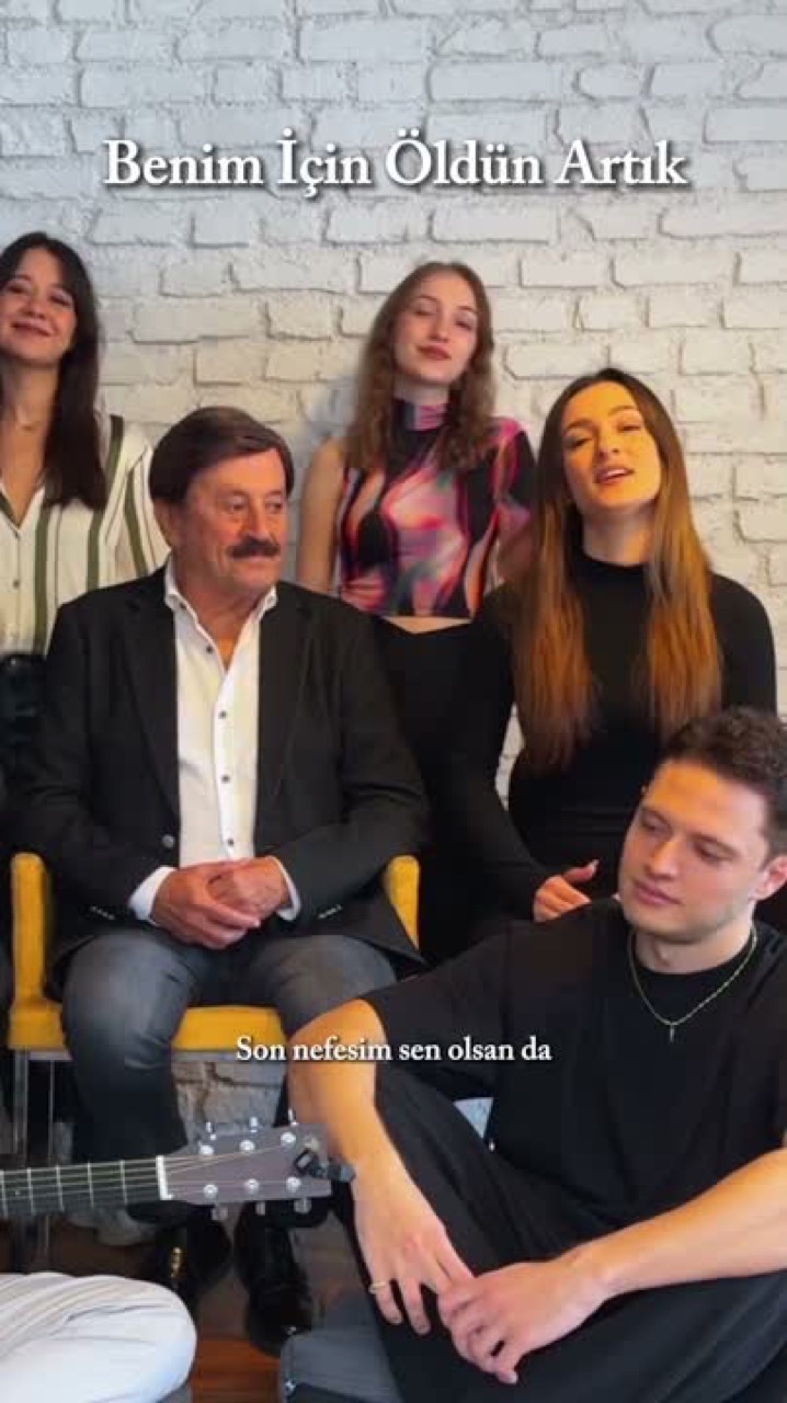 Selami Şahin's most loved songs